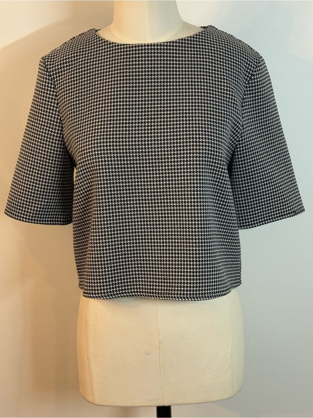 Harper Black & White Houndstooth Cropped Boxy Top